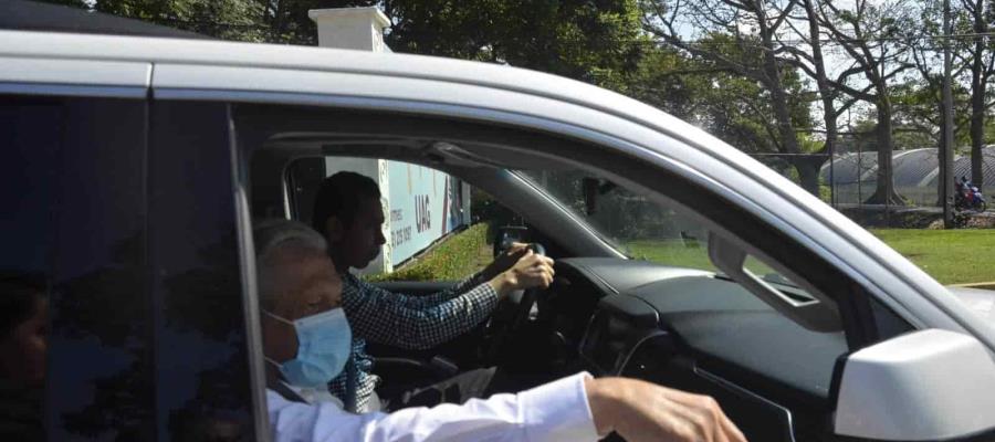 Llega AMLO a Villahermosa; se dirige a Palenque