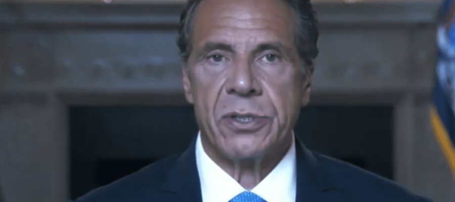 Retiran cargos por delito sexual a exgobernador de NY, Andrew Cuomo