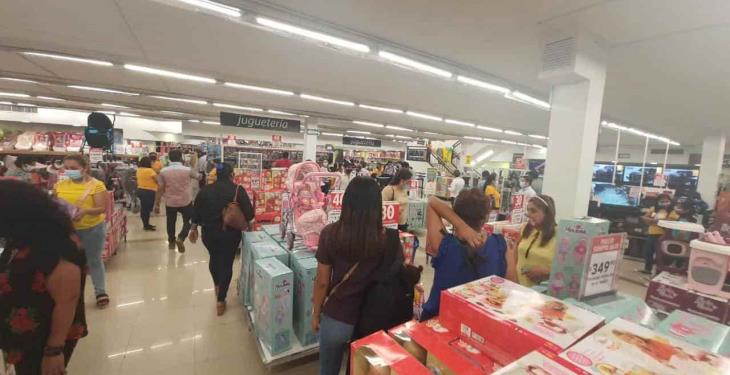 Reyes Magos abarrotan jugueterías de Villahermosa