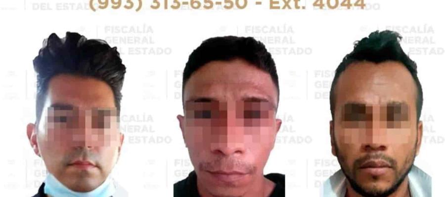 Detiene Fiscalía a 4 sujetos por robo y violencia familiar