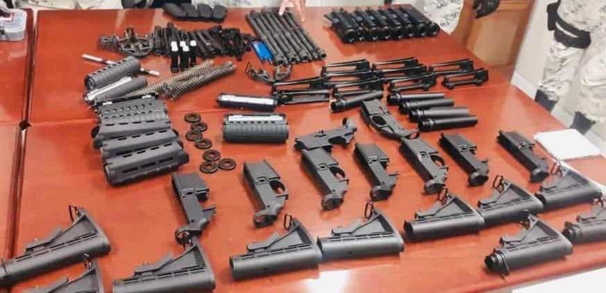 Aseguran a sujeto en Tijuana que transportaba repuestos para armas de fuego Aseguran a sujeto en Tijuana que transportaba repuestos para armas de fuego