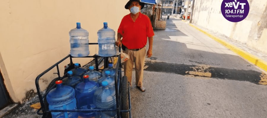 Último vendedor de agua de pozo en Tabasco vive en Mayito