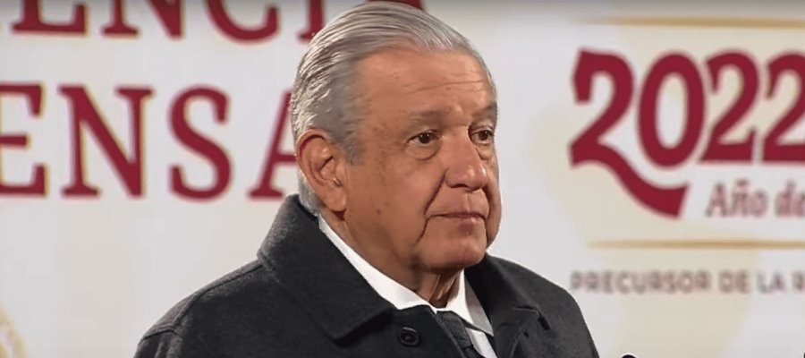 Subraya AMLO que no cederá para que Pedro Salmerón sea embajador en Panamá