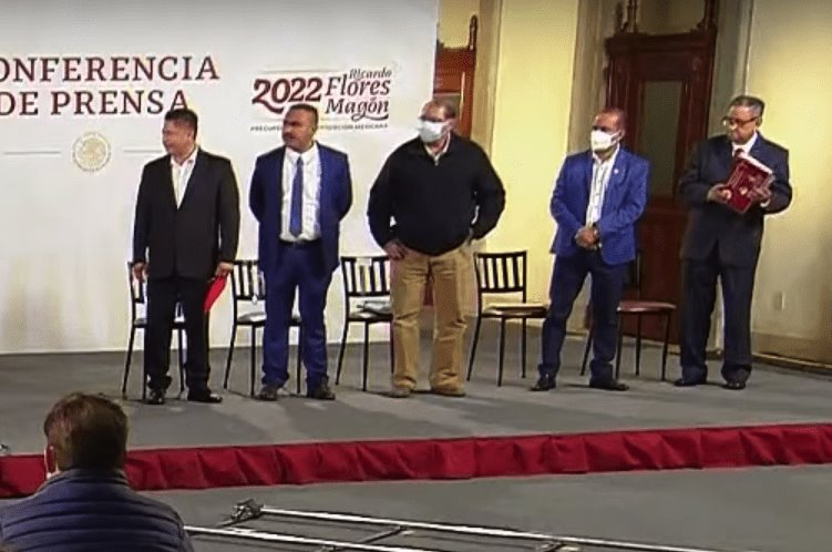 Acabar con la “corrupción” en el sindicato petrolero, proponen candidatos en tercer día de pasarela