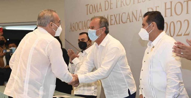 Rinde protesta nuevo consejo directivo del sector hotelero en Tabasco
