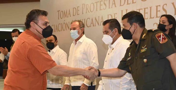 Rinde protesta nuevo consejo directivo del sector hotelero en Tabasco
