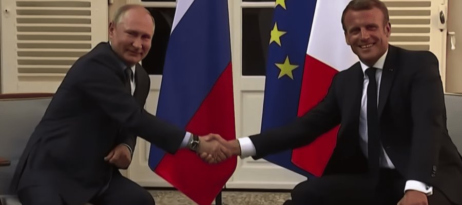 Putin y Macron mantienen desacuerdos por tensión en Ucrania, pero seguirán con diálogo