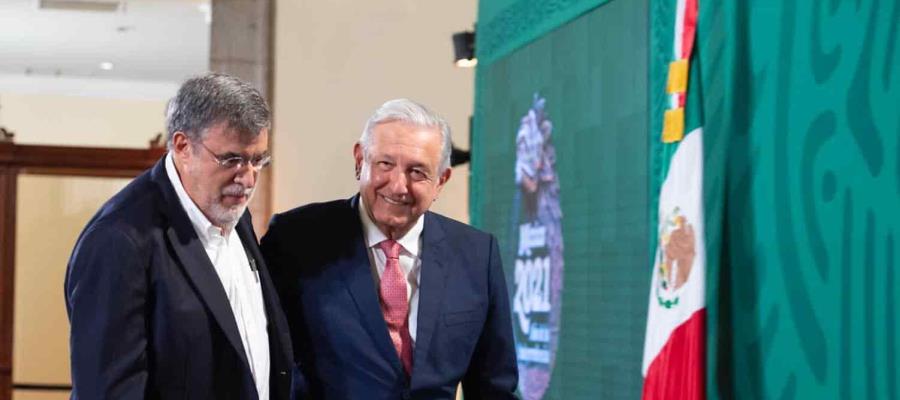 Denuncian a ex consejero jurídico de la Presidencia por traicionar la confianza de AMLO