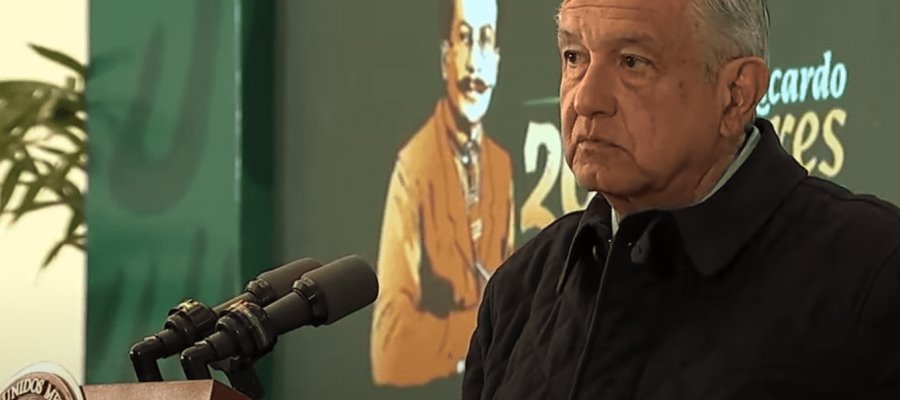 Promete AMLO “cero impunidad” en asesinato de periodista Heber López