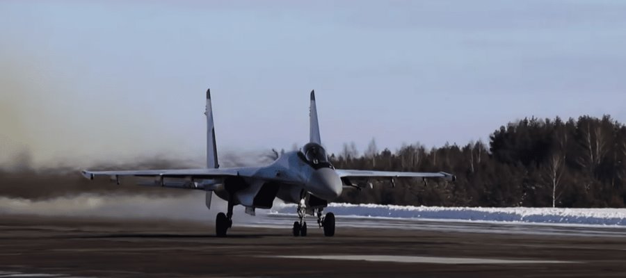 Ataque de Rusia a Ucrania podría comenzar por aire y en breve, advierte la Casa Blanca Ataque de Rusia a Ucrania podría comenzar por aire y en breve, advierte la Casa Blanca