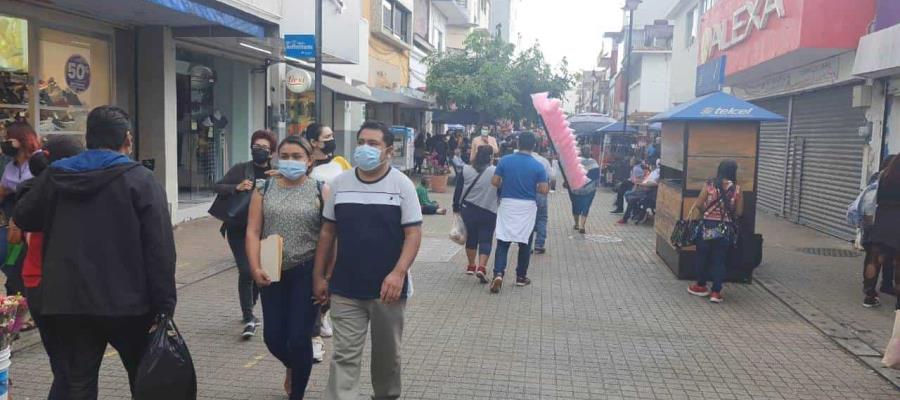 Llenan parejas y comerciantes… Zona Luz en día de San Valentín