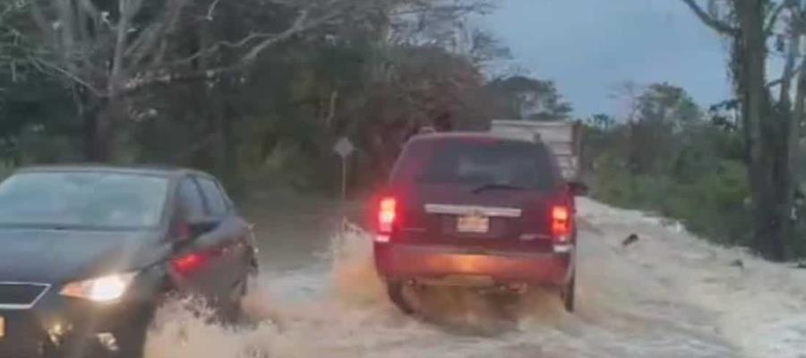 Reporta Protección Civil formación de vados en la carretera  Teapa – Villahermosa