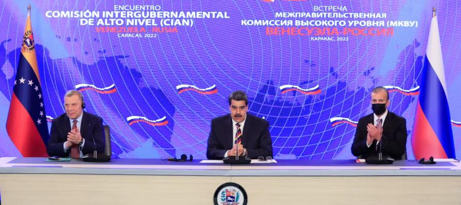 Ofrece Maduro “apoyo total” a Rusia contra EE. UU. y la OTAN