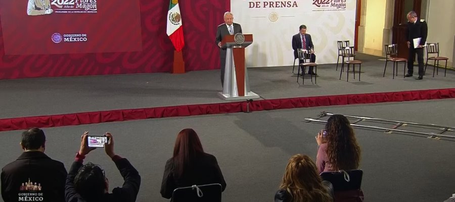 Ahora pide AMLO a Jorge Ramos y León Krauze, decir cuánto ganan y quién les paga Ahora pide AMLO a Jorge Ramos y León Krauze, decir cuánto ganan y quién les paga