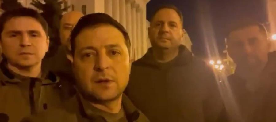 “Nosotros estamos aquí. Defenderemos nuestra independencia”: Zelenski, desde Kiev “Nosotros estamos aquí. Defenderemos nuestra independencia”: Zelenski, desde Kiev