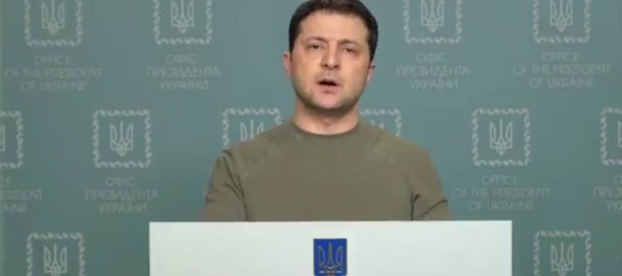 “Nos han dejado solos para defender nuestro Estado” reclama el presidente de Ucrania al mundo “Nos han dejado solos para defender nuestro Estado” reclama el presidente de Ucrania al mundo