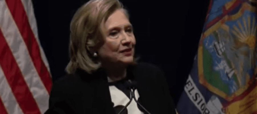 Hillary Clinton pide armar a Ucrania Hillary Clinton pide armar a Ucrania