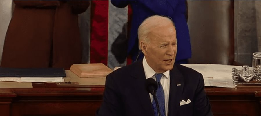 Prohíbe Biden a más de 50 “oligarcas rusos” viajar a EE. UU.