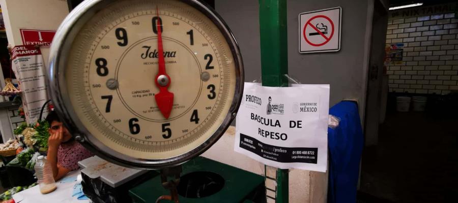 Instala Profeco báscula de repeso en el mercado Pino Suárez