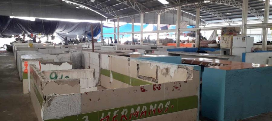 “Abandonan” mercado de Casa Blanca… denuncian tianguistas