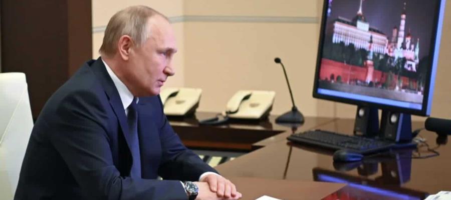 Advierte Putin que por la negociación o por la guerra obtendrá sus objetivos