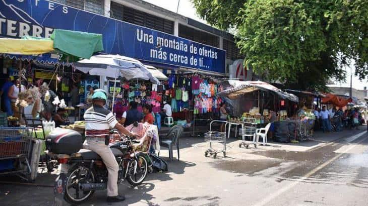 Tiene Centro padrón de 2 mil 422 ambulantes autorizados, pero sólo reporta pago del 16%