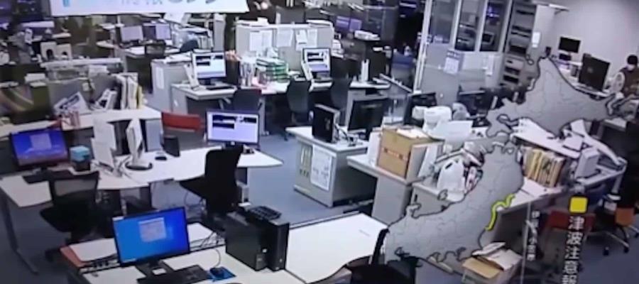 Sismo de magnitud 7.3 sacude a Japón y provoca alerta de tsunami