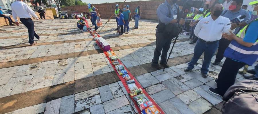 No me iré hasta conseguir 5 km de víveres, dice Raquel Garza a padres de niños con cáncer