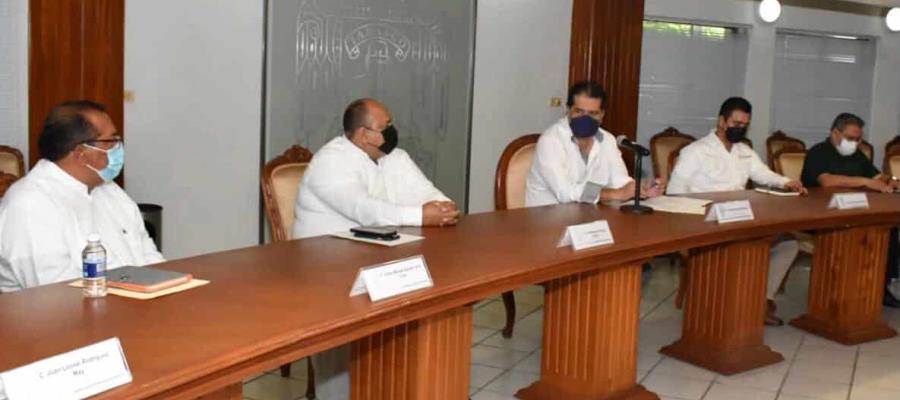 Si existe una queja de estudiantes, se anula el convenio con asociación de taxis, advierte UJAT Si existe una queja de estudiantes, se anula el convenio con asociación de taxis, advierte UJAT