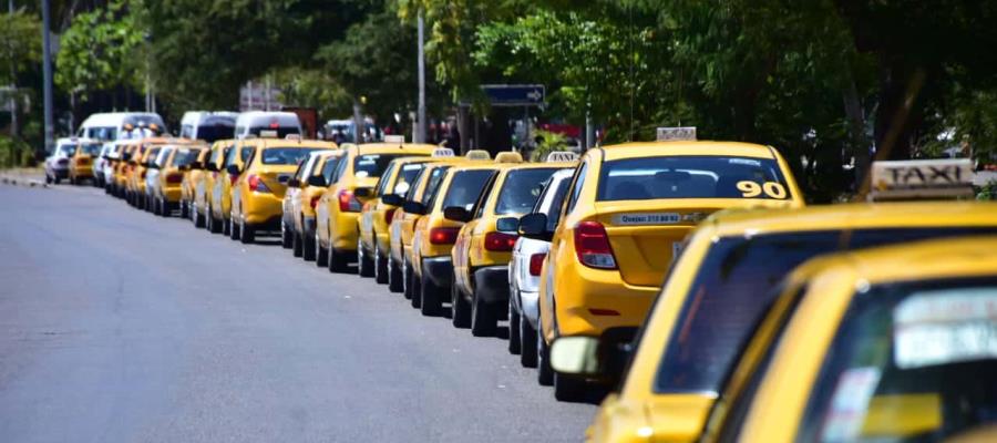 Incremento a tarifa de taxis es un tema que analiza aún Semovi: Merino