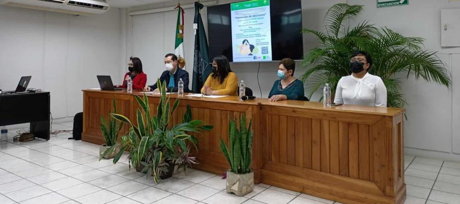 Realiza UJAT jornadas de Prevención de adicciones para sus estudiantes