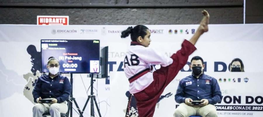Taekwondoínes tabasqueños ganan su pase a los Juegos Nacionales CONADE 2022 