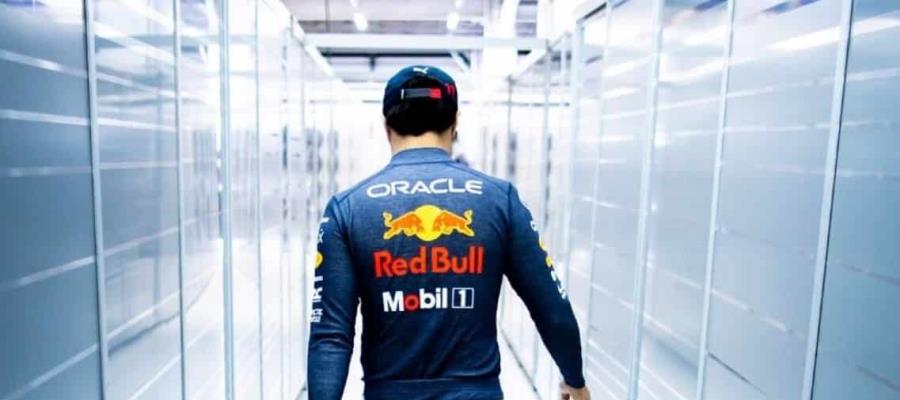 Checo Pérez, dolido por perder el podio en el GP de Arabia Saudita