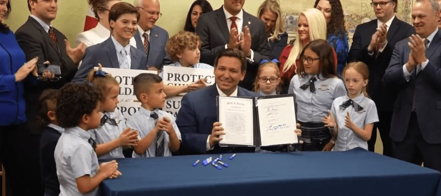 Prohíbe Florida a escuelas enseñanza sobre orientación sexual e identidad de género Prohíbe Florida a escuelas enseñanza sobre orientación sexual e identidad de género