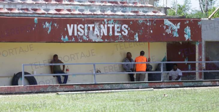 Avanza a tiempo adecuación del estadio Tumbapatos para hospedar a los Olmecas en el inicio de la LMB