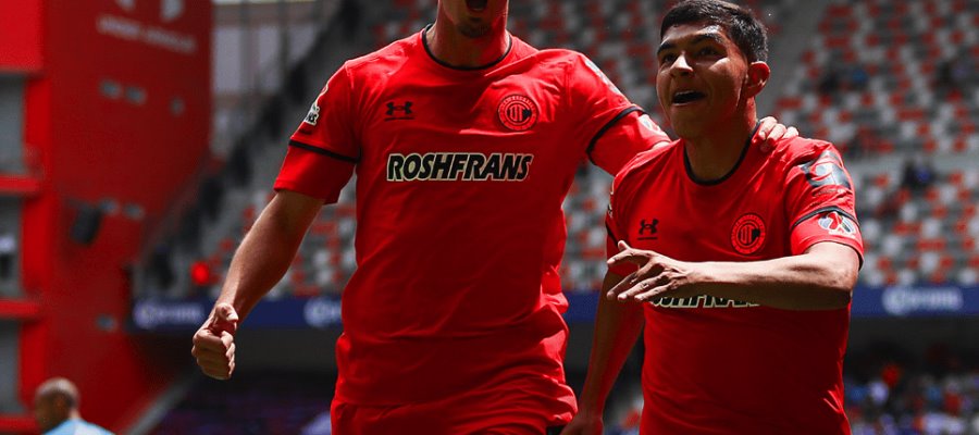 Toluca se impone 2-1 al Puebla en la Jornada 12