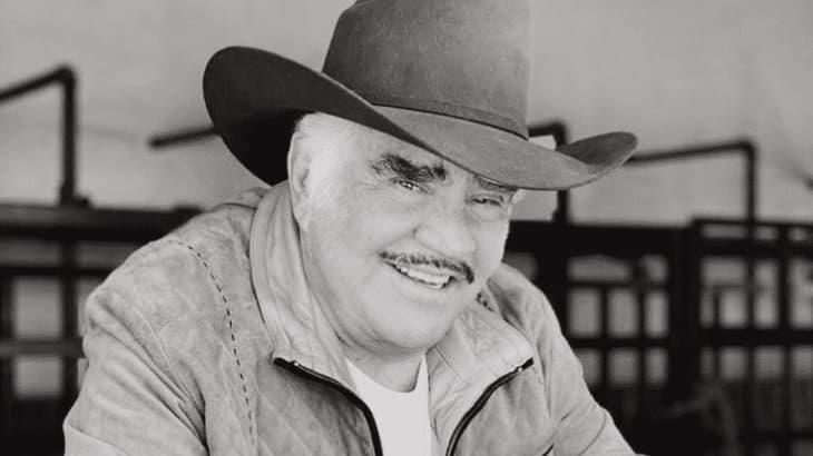 Gana Vicente Fernández Grammy póstumo por Mejor Disco de Música Regional Mexicana