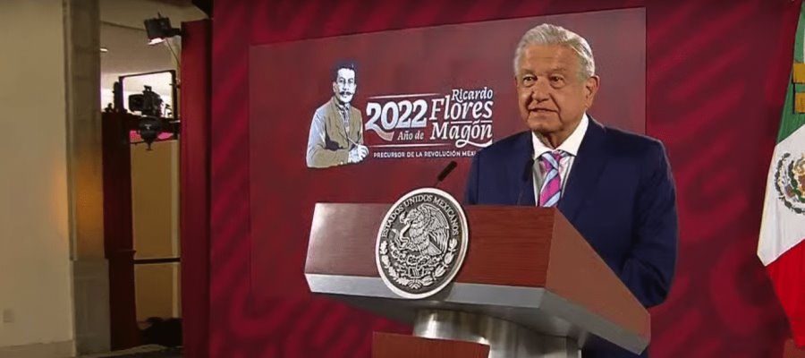 Compromete AMLO presentar “pronto” informe sobre avances en caso Ayotzinapa