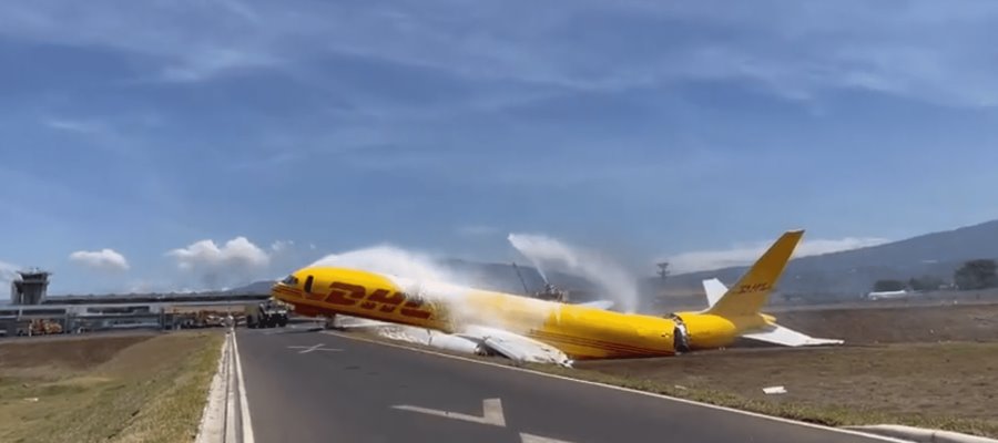 Avión de DHL se parte en dos durante aterrizaje en aeropuerto de Costa Rica