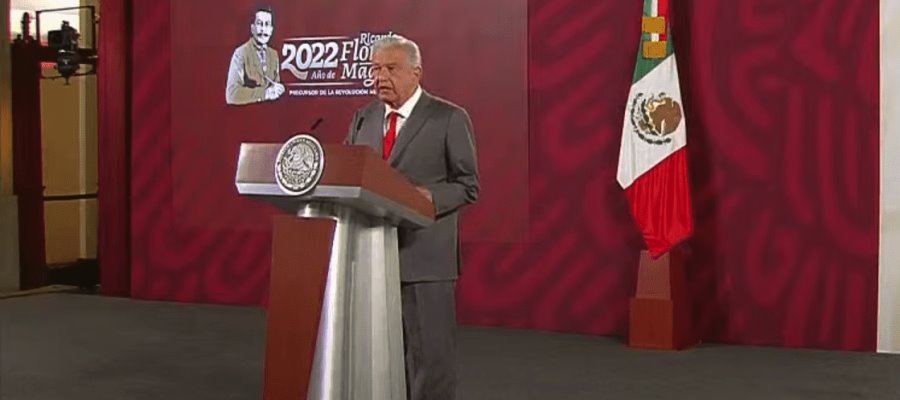 El PRI tiene que definirse, del PAN no se puede esperar mucho, refiere AMLO sobre Reforma Eléctrica