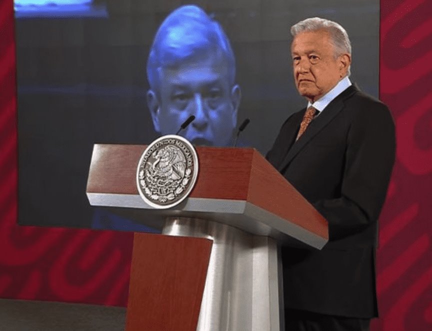 Recuerda AMLO su desafuero, a 17 años del procedimiento