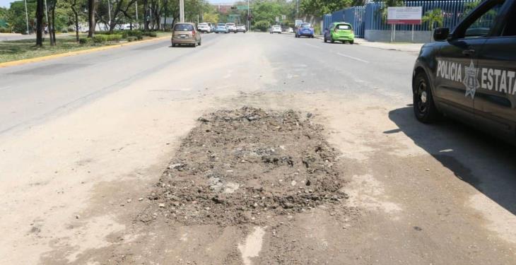 Repara SAS fuga de agua sobre Paseo Tabasco