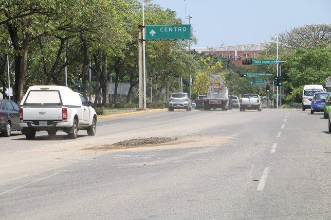 Repara SAS fuga de agua sobre Paseo Tabasco