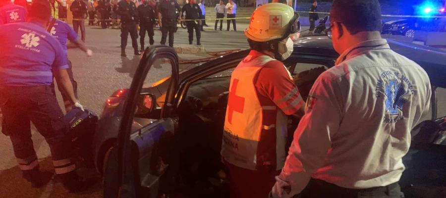 Tres muertos y cuatro heridos deja como saldo un accidente automovilístico frente a catedral
