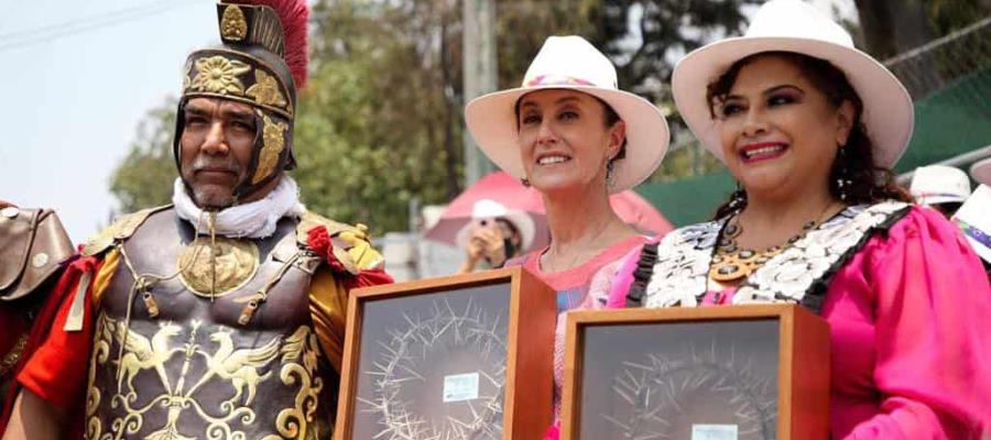 Acude Sheinbaum al Viacrucis de Iztapalapa y afirma que es una “fiesta del pueblo”