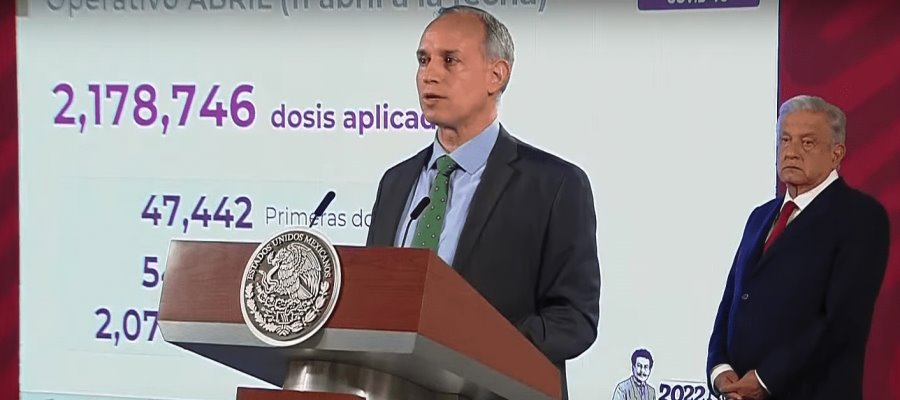 Presume López-Gatell que pandemia lleva 3 meses a la baja en México