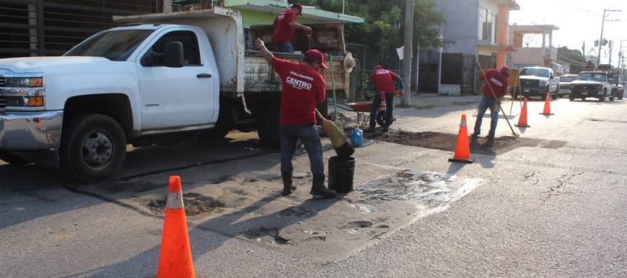 En Atasta y 18 de Marzo se asfaltarán 2,900 metros lineales de vialidades En Atasta y 18 de Marzo se asfaltarán 2,900 metros lineales de vialidades