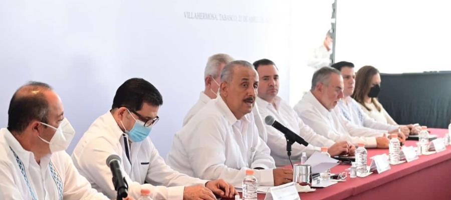 Urge Merino a alcaldes a aplicarse y combatir rezago en servicios municipales