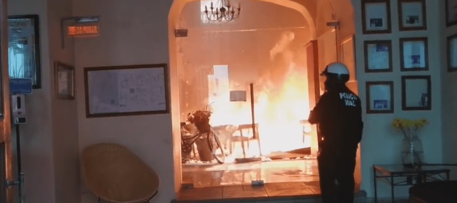 Se incendia restaurante del Hotel Casa Antigua, en Oaxaca