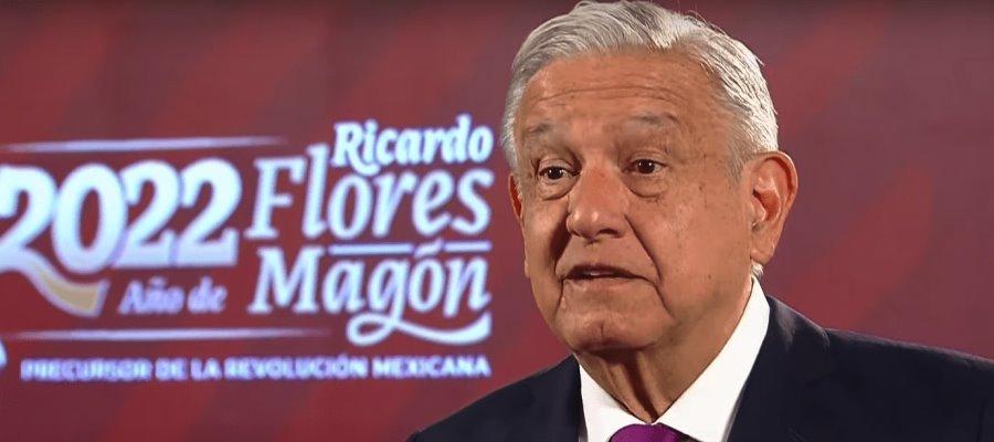 Cambio al modelo educativo es para no seguir formando a profesionales “deshumanizados”: AMLO